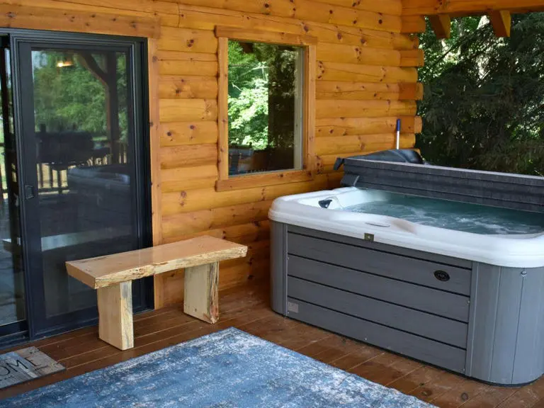 Amenities Hot Tub Amenities Hot Tub